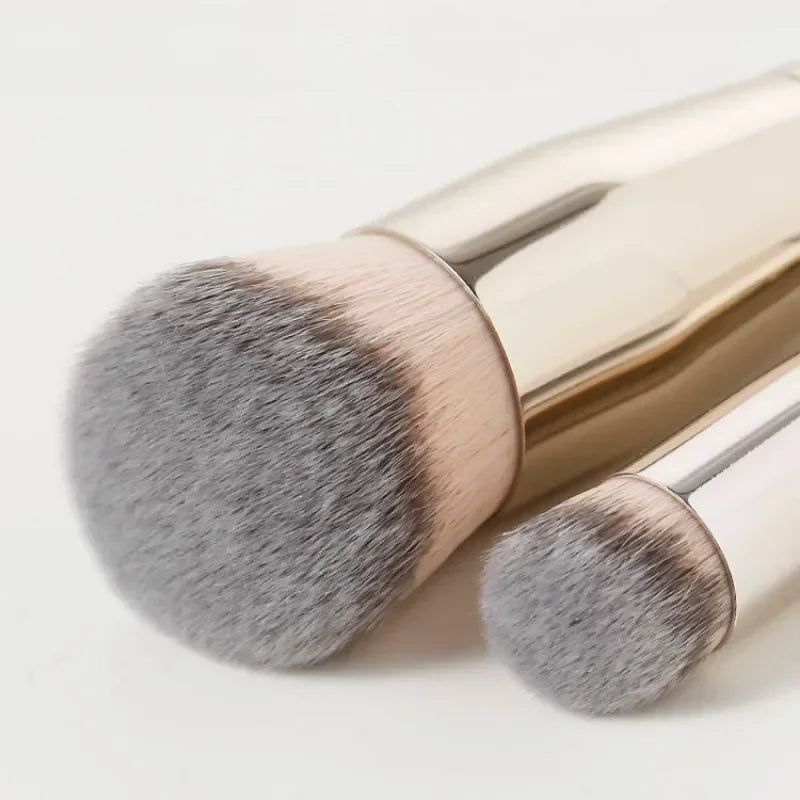 Flawless Foundation and Concealer Brush