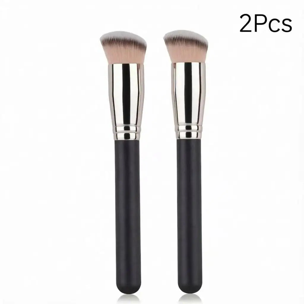 Flawless Foundation and Concealer Brush